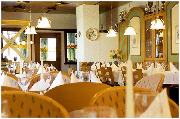 Hotel Bayerischer Hof Lindenberg im Allgäu Esterno foto